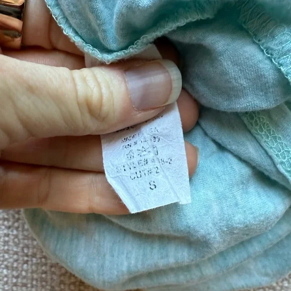 Fabrik fab’rik Mint Green Sleeveless top with Ribbed back feature in Size Small - Picture 7 of 7